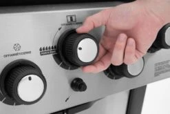 Broil King Sovereign 390 Gasgrill Inkl. Drehspieß + Grillfürst Fettschiene -Party-Bbq 21507 Broil King Sovereign Bedienelemente