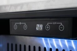 BULL Premium Outdoor Schubladen-Kühlschrank Mit LED Kontrollpanel, IPX4 Spritzwassergeschützt 11 BULL Premium Outdoor Schubladen-Kühlschrank Mit LED Kontrollpanel, IPX4 Spritzwassergeschützt -Party-Bbq 22280 Bull Kuehlschrank Outdoor Bedienung