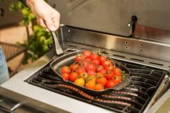 Napoleon Gusseiserne Pfanne Mit Holz Untersetzer - Auslaufartikel -Party-Bbq 56008 gusspfanne Holzuntersetzer Napoleon