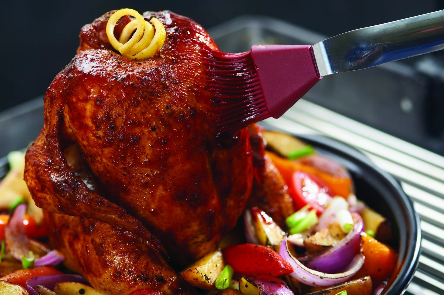 Broil King Hähnchenbräter Mit Aromapfanne 3 Broil King Hähnchenbräter Mit Aromapfanne – Bild 3