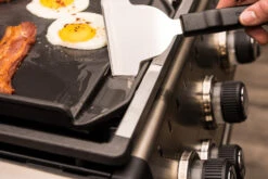 Broil King Grillplatte / Gusseisen Plancha Für Baron (ersetzt 2 Grillroste) -Party-Bbq Broil King Baron Grillplatte Fettablauf 11342