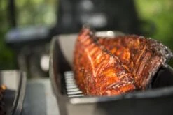 Broil King Rib Roaster / Gusseisen Kastenform -Party-Bbq Broil King Spare Rib Roaster 69615