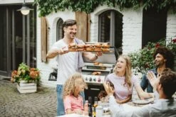 Enders Gasgrill Monroe Black Pro 4 IK Turbo -Party-Bbq Enders Gasgrill Monroe Black Pro 4 IK Turbo Grillspass