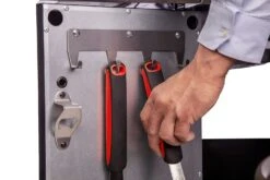 Grillfürst G750E 7-Brenner Doppelkammer - Gasgrill Mit Hochtemperaturbrenner, Seitenkocher, Heckbrenner Und Edelstahl Rosten -Party-Bbq Grillfuerst Gasgrill G750G Besteckhaken Leiste