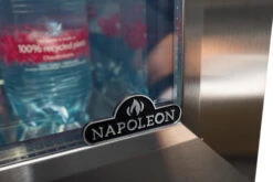 Napoleon Outdoor - Kühlschrank, 135 Liter, Linksdrehende Tür Mit Doppelverglasung Und LED Beleuchtung - Wasserdicht Nach IP24 22 Napoleon Outdoor - Kühlschrank, 135 Liter, Linksdrehende Tür Mit Doppelverglasung Und LED Beleuchtung - Wasserdicht Nach IP24 -Party-Bbq NFR135ORGL Napoleon Kuehlschrank doppelt verglast