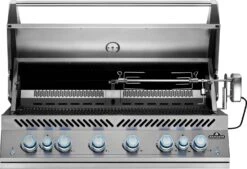 Napoleon 700-Series 44" BIG44 Edelstahl Einbaugrill Inkl. Drehspieß - Modell 2023 16 Napoleon 700-Series 44" BIG44 Edelstahl Einbaugrill Inkl. Drehspieß - Modell 2023 -Party-Bbq Napoleon Einbaugrill BIG44 Rotisserie rechts