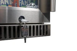 Napoleon Outdoor - Kühlschrank, 135 Liter, Linksdrehende Tür Mit Doppelverglasung Und LED Beleuchtung - Wasserdicht Nach IP24 25 Napoleon Outdoor - Kühlschrank, 135 Liter, Linksdrehende Tür Mit Doppelverglasung Und LED Beleuchtung - Wasserdicht Nach IP24 -Party-Bbq Napoleon Kuehlschrank abschliessbarNFR135OLGL