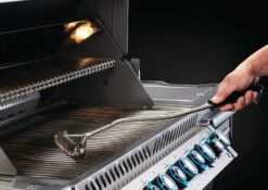 Napoleon Grillbürste Mit Edelstahlborsten Und Schaber -Party-Bbq Napoleon Napoleon 62054 ss cleaningbrushwscr 4