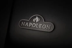 Napoleon Phantom Prestige 500 Gasgrill, Mattschwarz - Modell 2023 -Party-Bbq Napoleon Phantom Prestige 500 p500phm NAP Logo