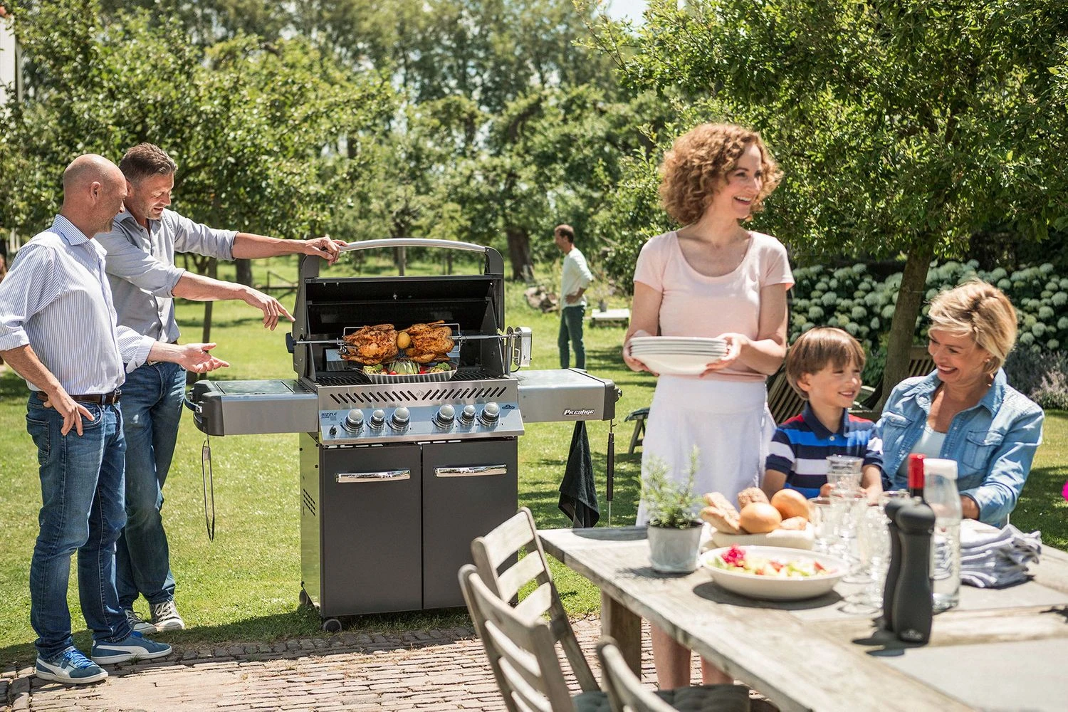 Napoleon Prestige 500 Gasgrill, Charcoal Grau - Mit Safety Glow - X-DEAL Inkl. Grillthermometer, Schneidebrett Und Windschild Für SIZZLE ZONE 17 Napoleon Prestige 500 Gasgrill, Charcoal Grau - Mit Safety Glow - X-DEAL Inkl. Grillthermometer, Schneidebrett Und Windschild Für SIZZLE ZONE – Bild 17
