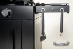 Outdoorchef Gas Kugelgrill Arosa 570 G Evo Black Style -Party-Bbq Outdoorchef Arosa Gas Kugelgrill 570G EVO Black Style Seitenablage 2