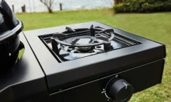 Outdoorchef Gas Kugelgrill Davos 570G Pro Mit Cooking Zone (Seitenkocher) & Abdeckhaube -Party-Bbq Outdoorchef Cooking Zone Davos Lifestyle