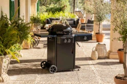 Outdoorchef Gas Kugelgrill Davos 570G Pro Mit Blazing Zone (Infrarotbrenner) & Abdeckhaube -Party-Bbq Outdoorchef Davos 570 G Pro mit Blazing Zone Infrarotbrenner