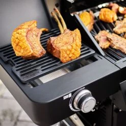 Rösle Gasgrill Videro G4-S Vario+ Nero Schwarz - Modell 2023 - X-DEAL Inkl. Abdeckhaube -Party-Bbq Roesle Videro G4 S Vario NERO Primezone Gussrost 5