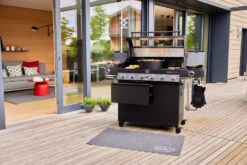 Rösle Gasgrill Videro Pro G6-S Vario+ Mattschwarz - Modell 2023 -Party-Bbq Roesle Videro Pro G6 S Lifestyle