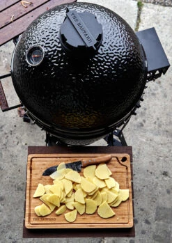 The Bastard Keramikgrill Classic Large - Complete - Schwarz Glänzend - Modell 2023 -Party-Bbq The Bastard Classic Large Keramikgrill Seitentische