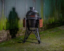 The Bastard Keramikgrill Classic Medium - Complete - Schwarz Glänzend - Modell 2023 -Party-Bbq The Bastard Classic Medium Complete Kamadogrill