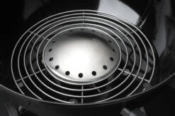 Napoleon Holzkohlegrill Kugelgrill Ø 57cm Im Rollwagen Mit Gussrost Und Deckelscharnier PRO22K-Cart-2 -Party-Bbq napoleon hitzedeflektor PRO22K CART 2