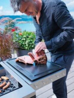 Outdoorchef Gas Kugelgrill Station Lugano 570 G EVO -Party-Bbq outdoorchef xxl schneidebrett 14 112 60 01
